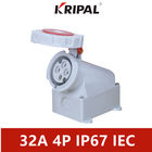 Le CEI industriel imperméable 32A standard 4P de combinaison du coupleur IP67
